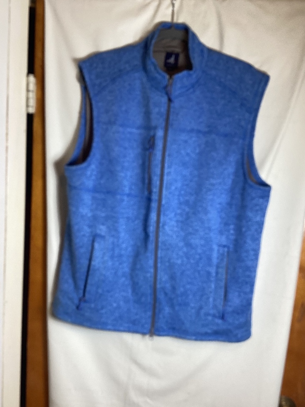 Johnie-O quilted vest with zip closure Vest SZ L # transition piece # fall